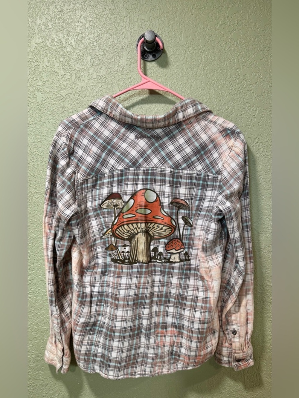 Women's Noble Outfitters Flannel with Mushroom Print L